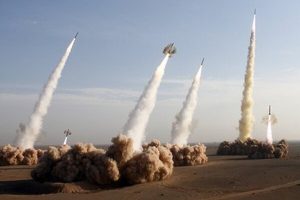 همه اهداف امریکا در خاورمیانه در تیررس موشکهای ایران است