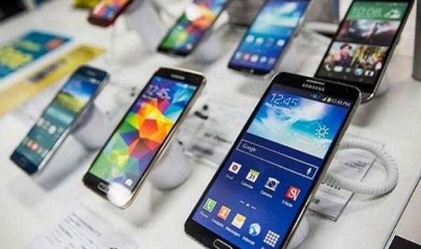 افزایش نرخ دلار سبب کاهش ۴۰ درصدی فروش تلفن همراه در کرمانشاه شد