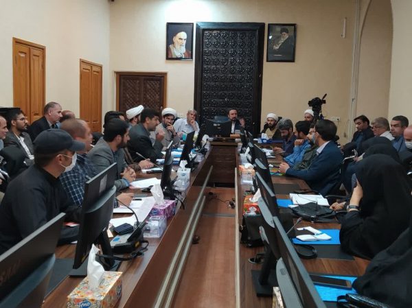 رسیدگی به مشکلات محلات حاشیه نشین کرمانشاه با حضور شهردار
